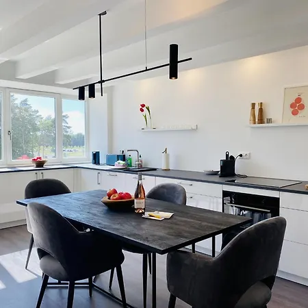 Fischerloft Im Haus Hiddensee Prora Апартаменты Остзебад Бинц