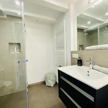 Апартаменты Fischerloft Im Haus Hiddensee Prora Остзебад Бинц